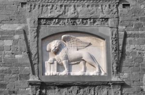 Bassorilievo Palazzo della Regione - Bergamo